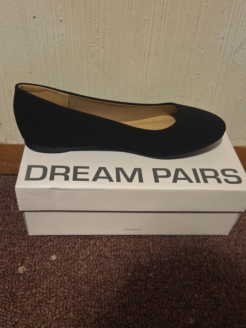 Dream Pairs Black Slip-On Round-Toe Ballet Flats. NEVER WORN OUTSIDE - Picture 3 of 3